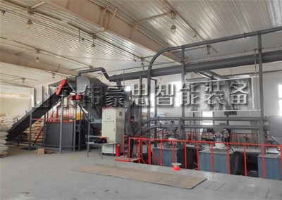 河北自動(dòng)拆袋輸送生產(chǎn)線，重鈣粉自動(dòng)破袋機(jī)現(xiàn)場(chǎng)