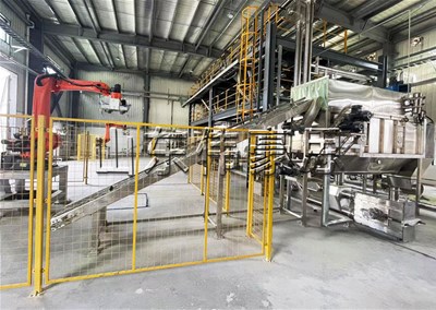 抑塵劑自動破包機(jī)器人 全自動拆包機(jī)應(yīng)用行業(yè)