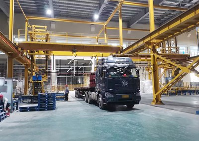 硫酸鎳噸袋裝車機器人，山東自動噸袋裝車機廠家