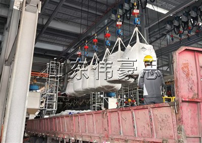 山東智能噸包投料站廠家，粉體不落地噸袋拆包機(jī)案例